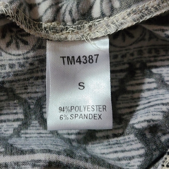 THML Embroidered Sleeveless Dress - Picture 5 of 6